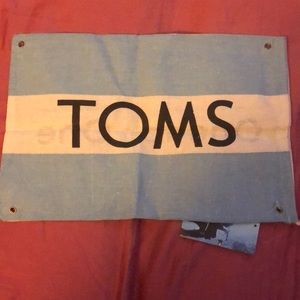 Toms dust bag. NWT. @LvnrDraw